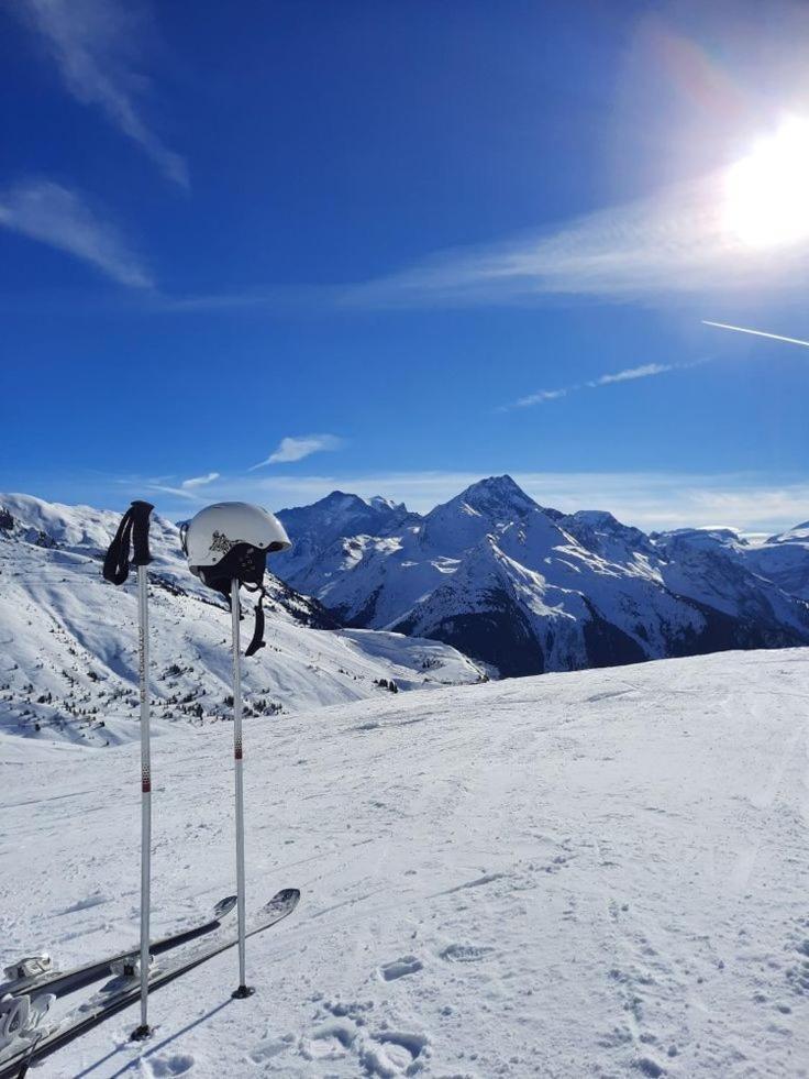 Chalet Bord De Lac Avec Piscine N2E Laffrey Esterno foto